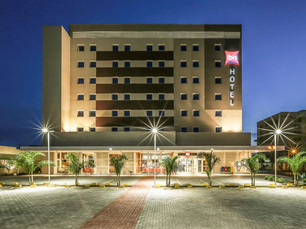 Ibis Sinop 호텔 외부 사진