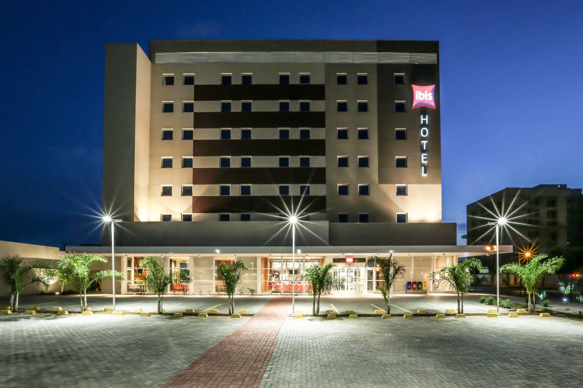 Ibis Sinop 호텔 외부 사진